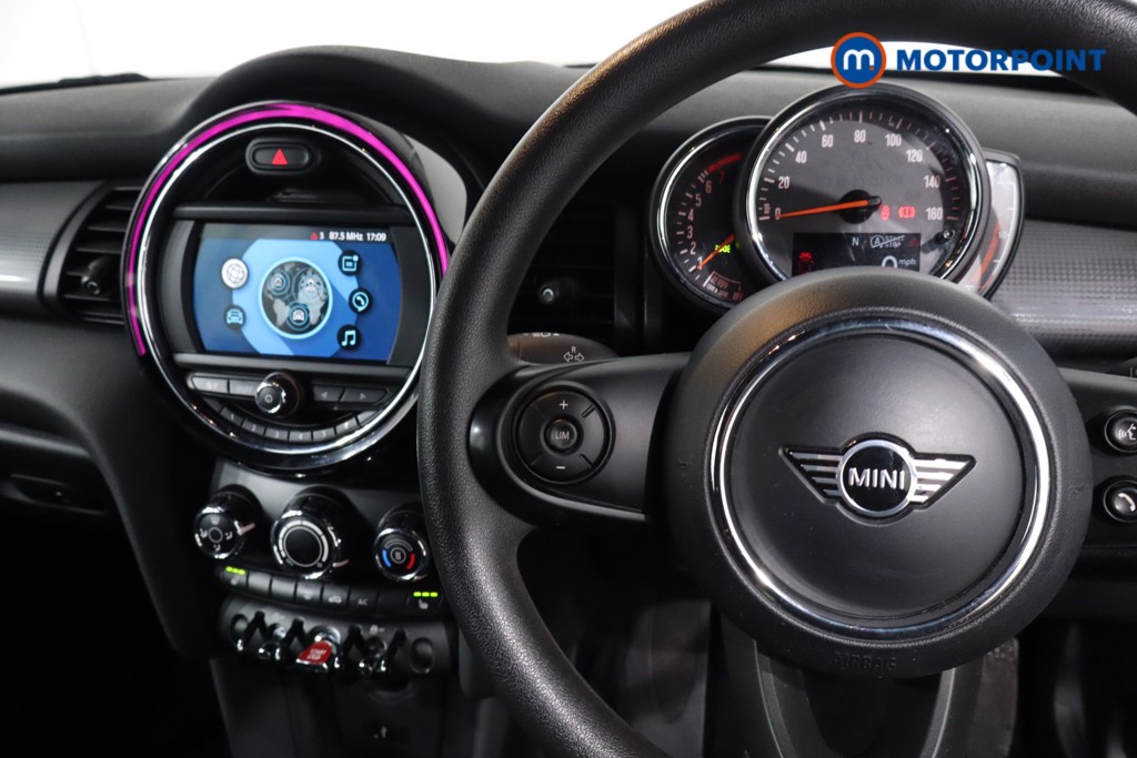 Mini Convertible Cooper Manual Petrol Convertible - Stock Number (1619146) - 19th supplementary image