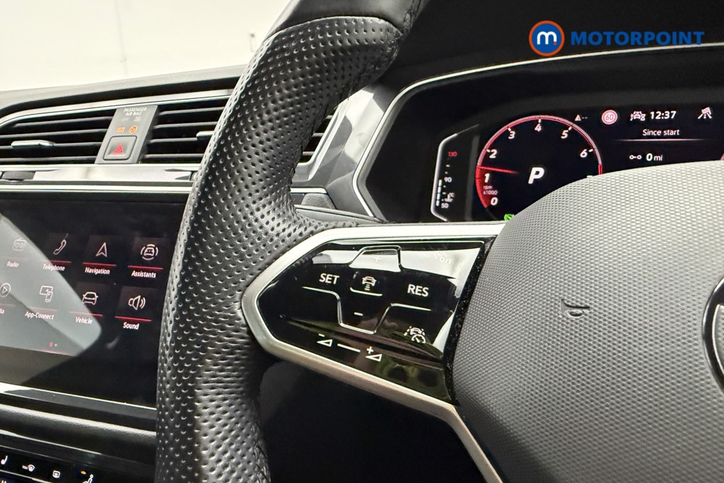 Volkswagen Tiguan R-Line Automatic Petrol SUV - Stock Number (1619284) - 7th supplementary image