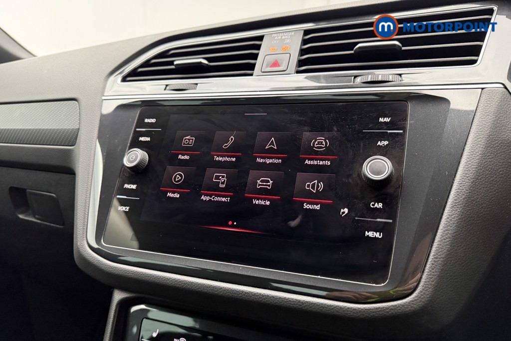 Volkswagen Tiguan R-Line Automatic Petrol SUV - Stock Number (1619284) - 10th supplementary image