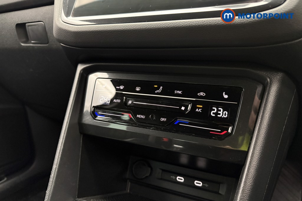 Volkswagen Tiguan R-Line Automatic Petrol SUV - Stock Number (1619284) - 14th supplementary image