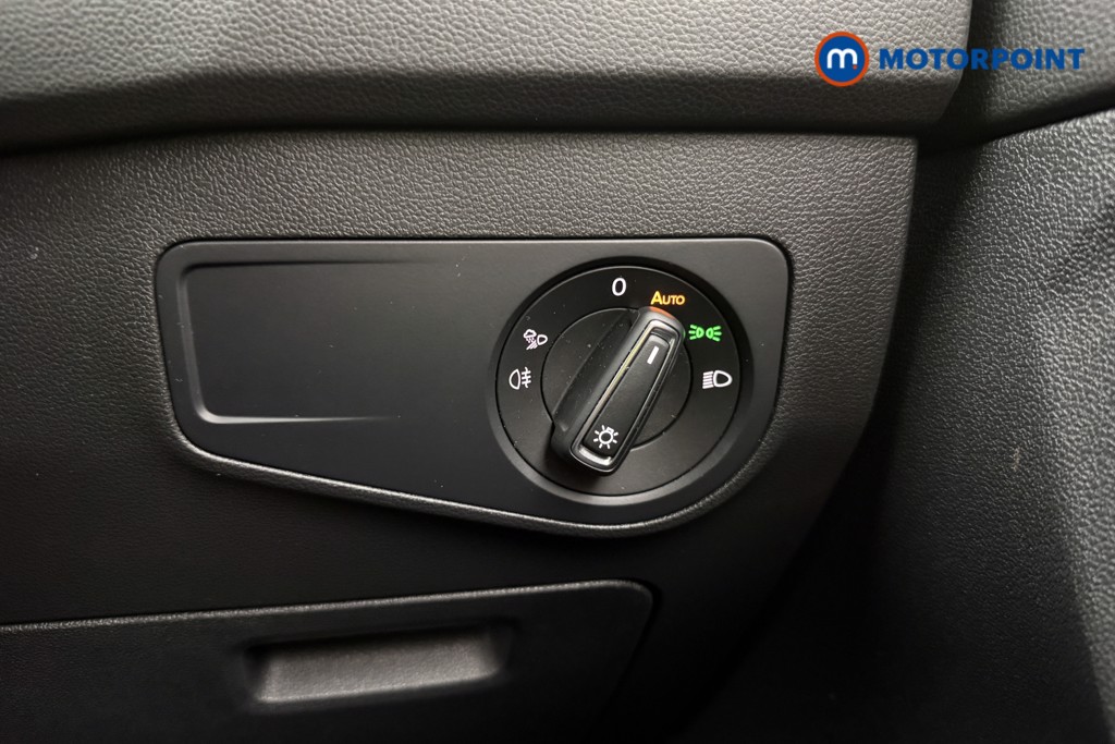 Volkswagen Tiguan R-Line Automatic Petrol SUV - Stock Number (1619284) - 19th supplementary image