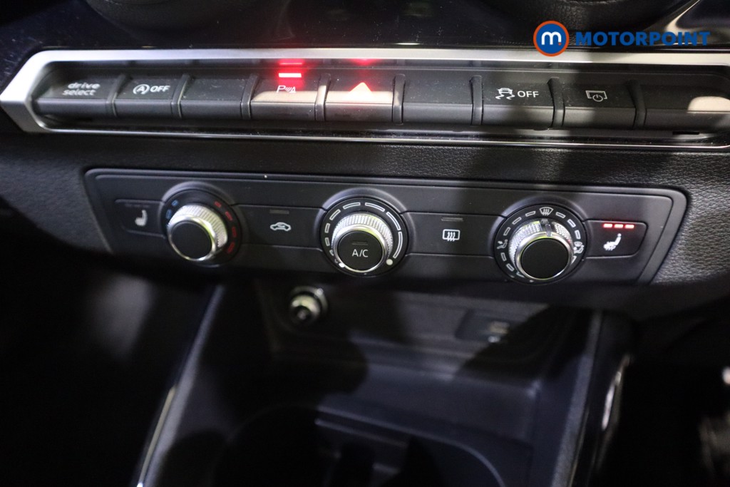 Audi Q2 Black Edition Automatic Petrol SUV - Stock Number (1619539) - 4th supplementary image