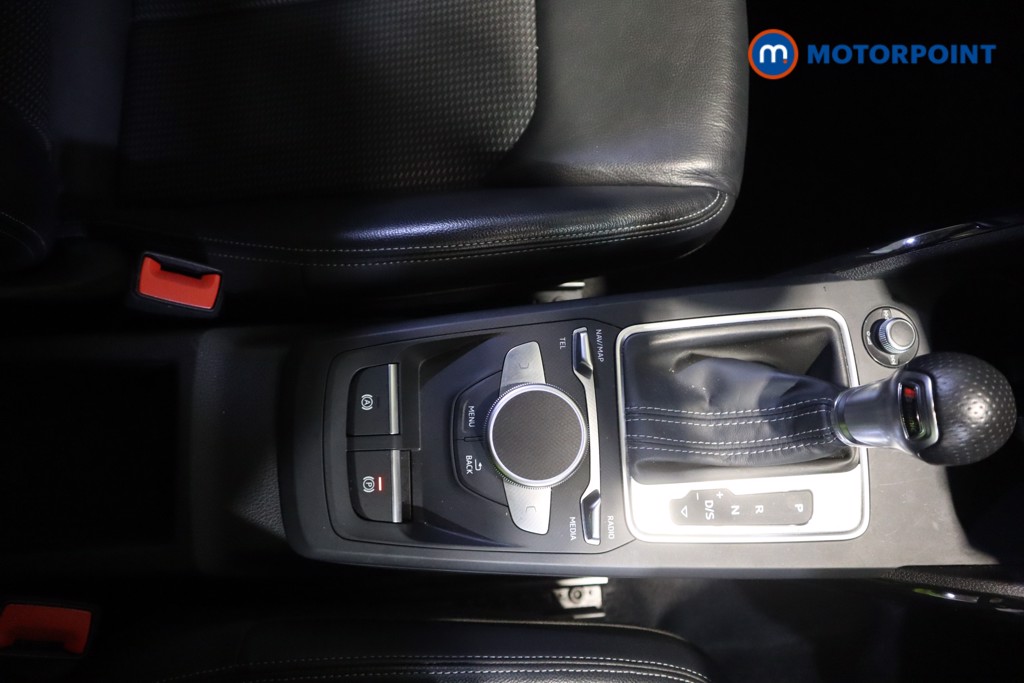 Audi Q2 Black Edition Automatic Petrol SUV - Stock Number (1619539) - 6th supplementary image