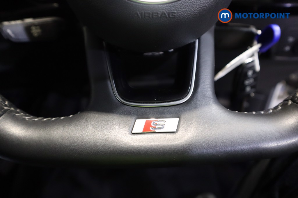 Audi Q2 Black Edition Automatic Petrol SUV - Stock Number (1619539) - 16th supplementary image