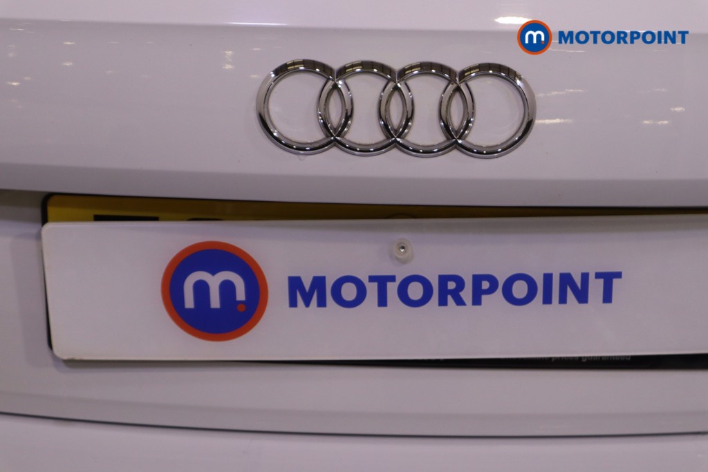 Audi Q2 Black Edition Automatic Petrol SUV - Stock Number (1619539) - 32nd supplementary image