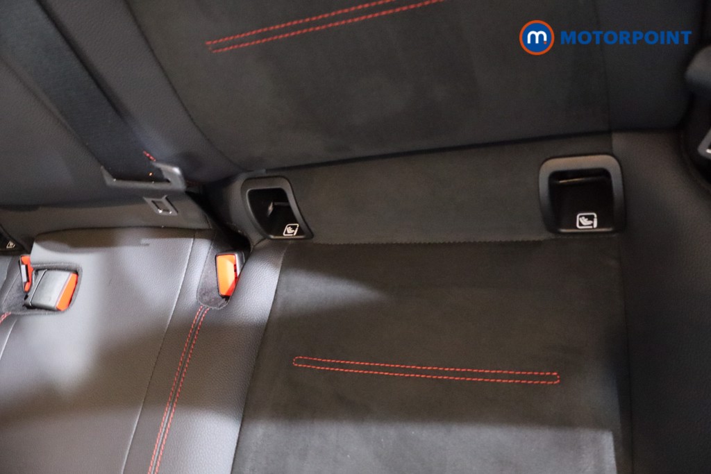 Mercedes-Benz GLA Amg Line Automatic Petrol SUV - Stock Number (1619657) - 28th supplementary image