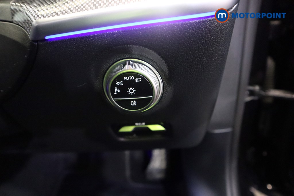 Mercedes-Benz C Class Amg Line Automatic Petrol Saloon - Stock Number (1619661) - 12th supplementary image