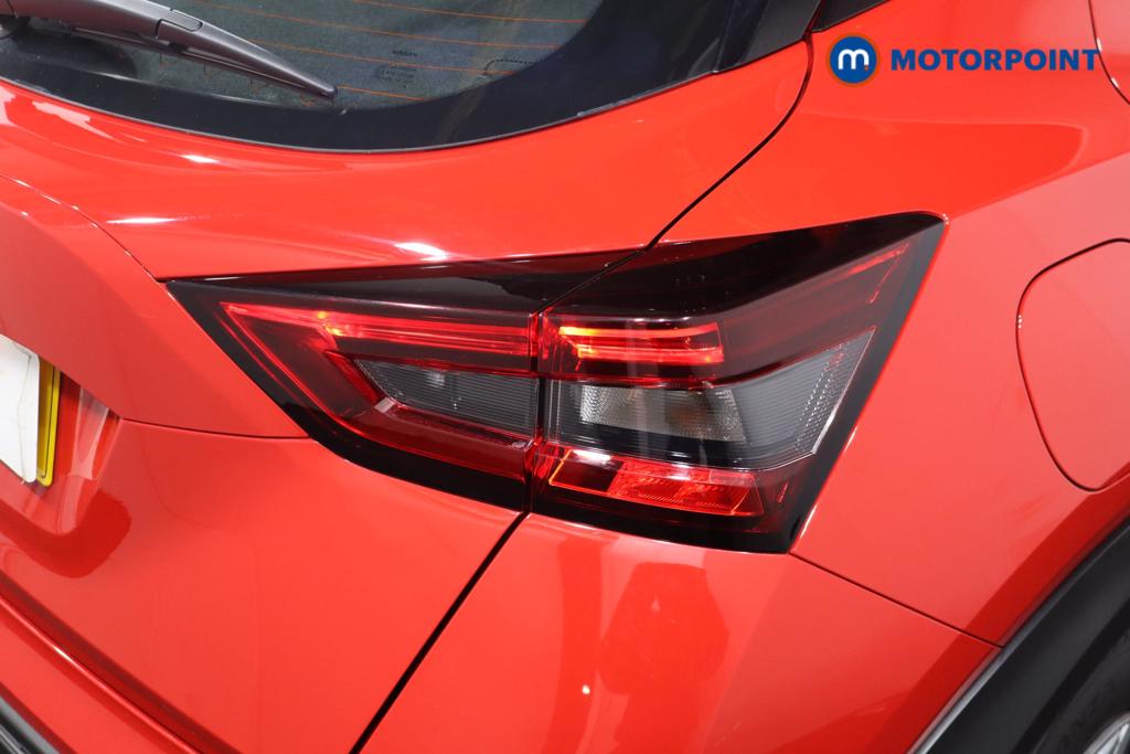 Nissan Juke Acenta Premium Manual Petrol SUV - Stock Number (1619892) - 21st supplementary image