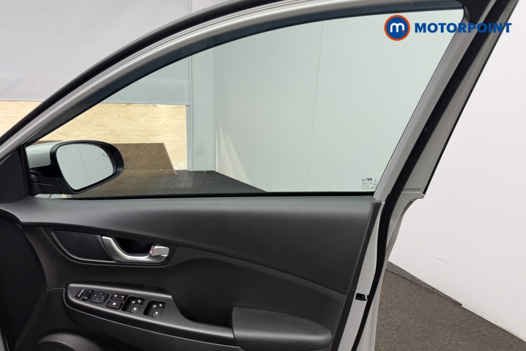 Hyundai Kona Premium Automatic Electric SUV - Stock Number (1620521) - 5th supplementary image