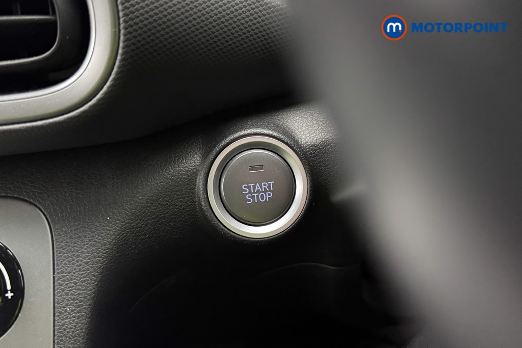 Hyundai Kona Premium Automatic Electric SUV - Stock Number (1620521) - 30th supplementary image