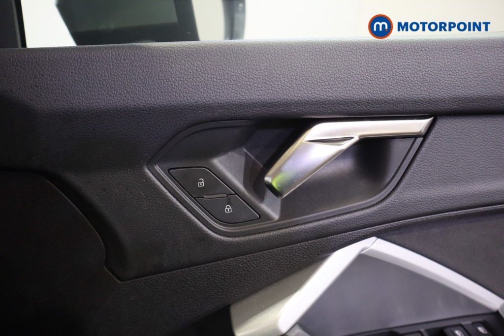 Audi Q3 Technik Manual Petrol SUV - Stock Number (1620551) - 13th supplementary image
