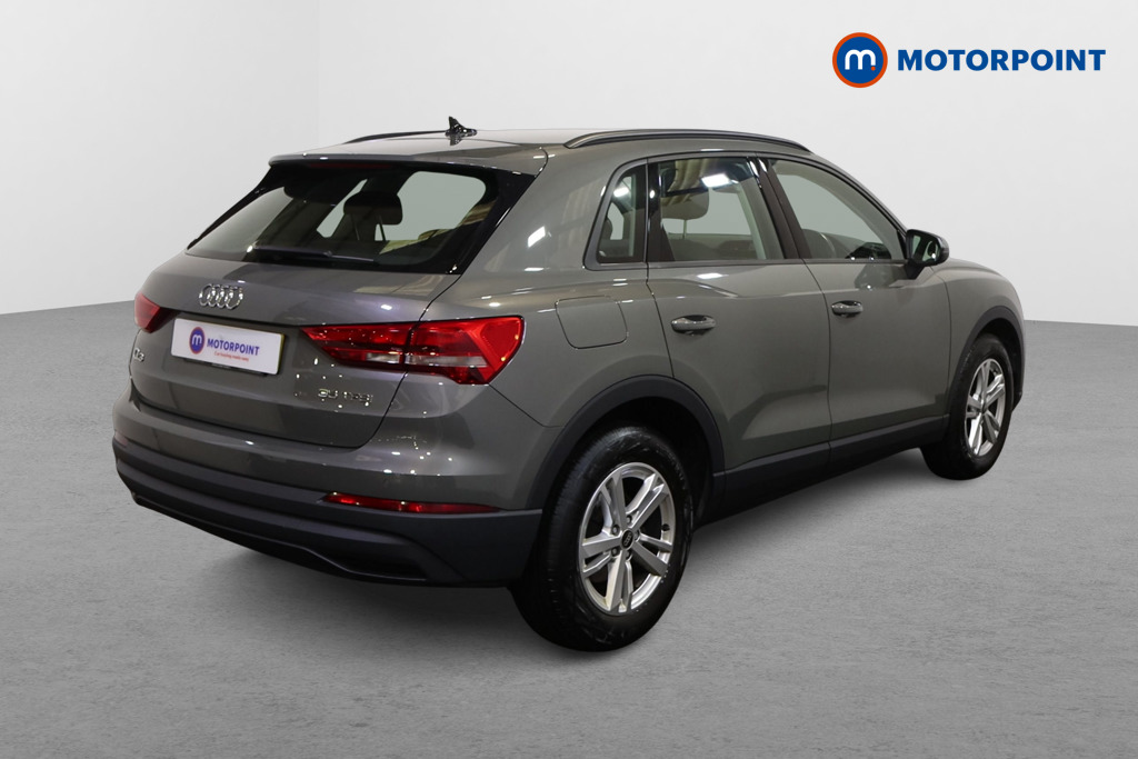 Audi Q3 Technik Manual Petrol SUV - Stock Number (1620551) - Drivers side rear corner