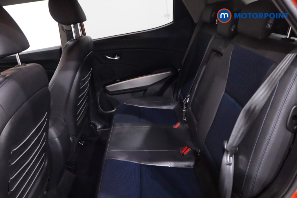 Ssangyong Tivoli LE Automatic Diesel SUV - Stock Number (1620765) - 5th supplementary image