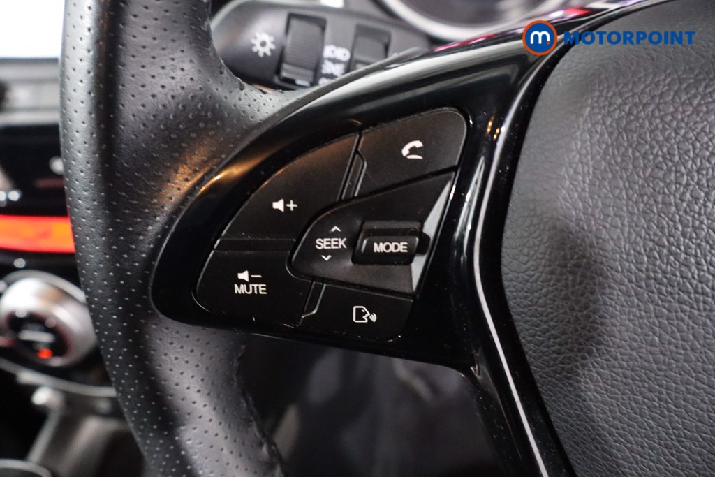 Ssangyong Tivoli LE Automatic Diesel SUV - Stock Number (1620765) - 7th supplementary image