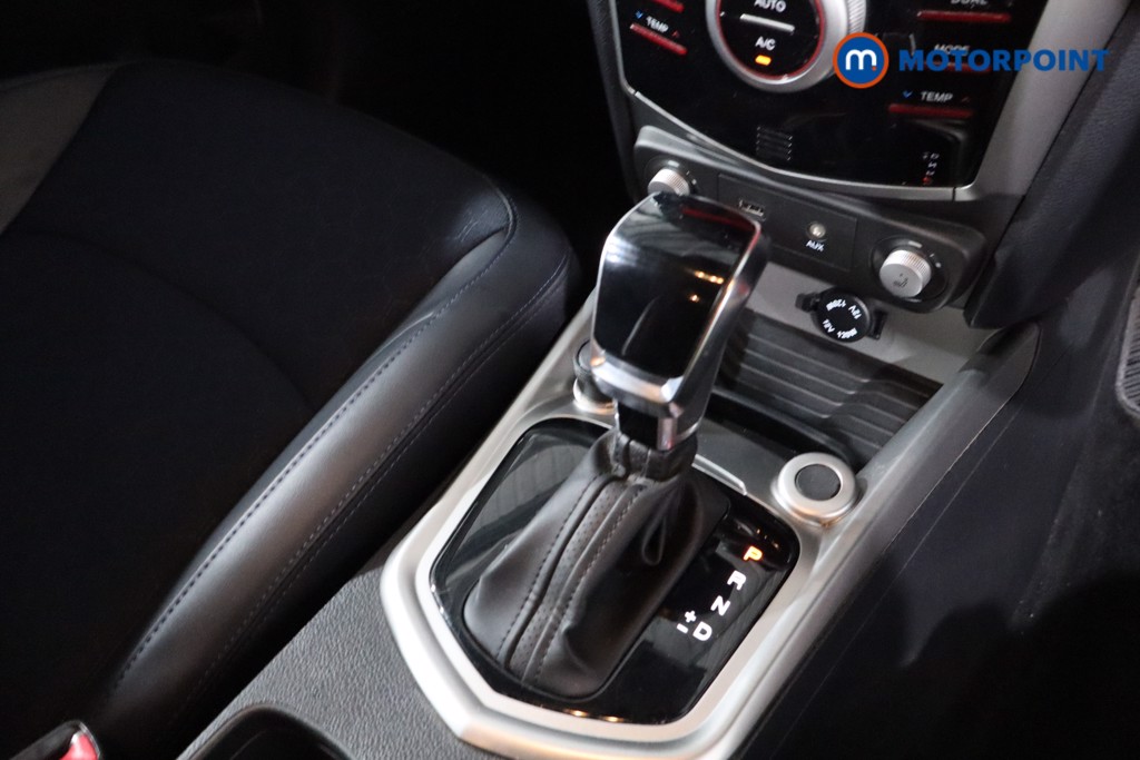 Ssangyong Tivoli LE Automatic Diesel SUV - Stock Number (1620765) - 21st supplementary image