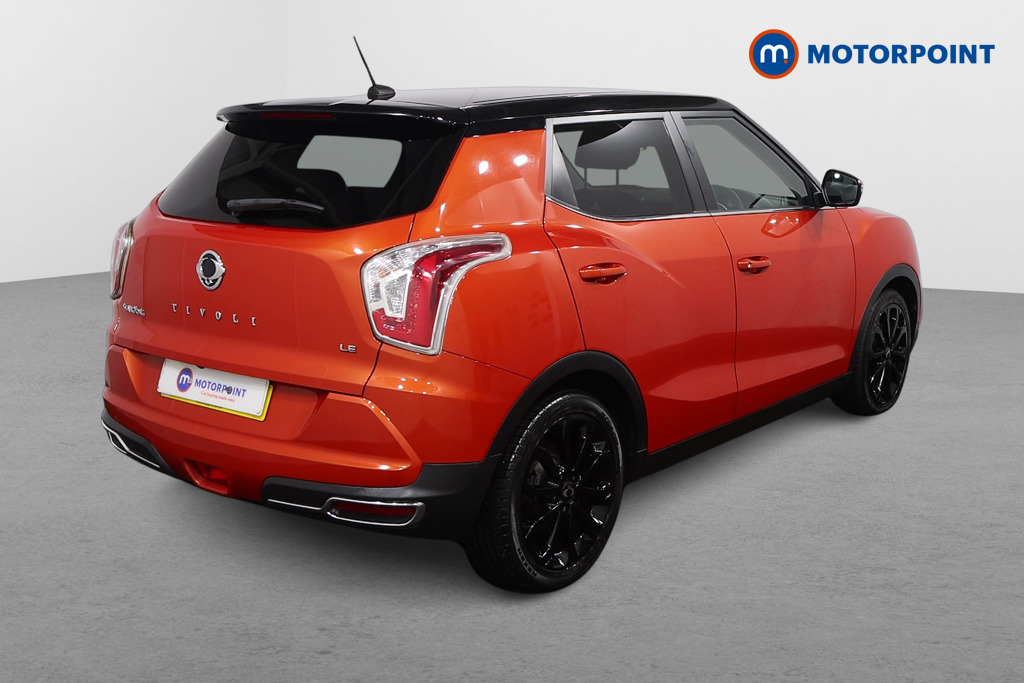 Ssangyong Tivoli LE Automatic Diesel SUV - Stock Number (1620765) - Drivers side rear corner