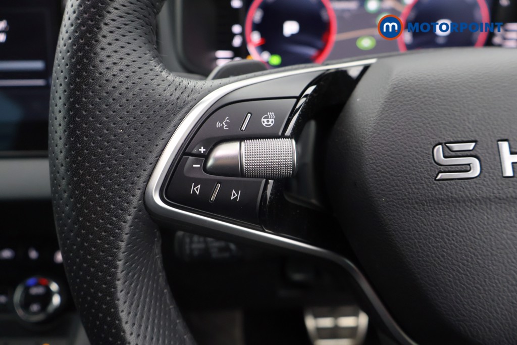 Skoda Karoq Sportline Edition Automatic Petrol SUV - Stock Number (1620979) - 2nd supplementary image