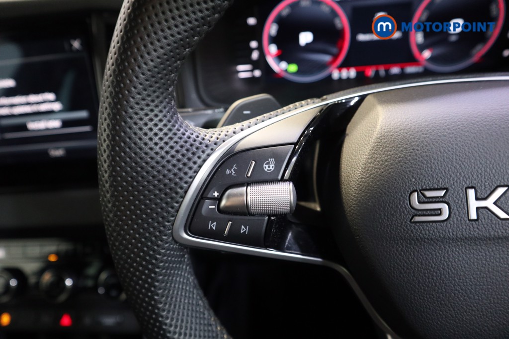 Skoda Karoq Sportline Edition Automatic Petrol SUV - Stock Number (1621018) - 3rd supplementary image