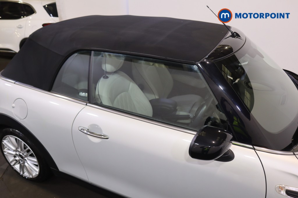 Mini Convertible Cooper Exclusive Automatic Petrol Convertible - Stock Number (1621179) - 31st supplementary image