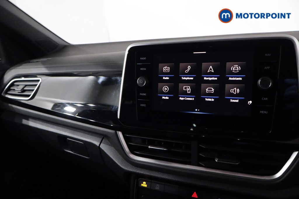 Volkswagen T-Roc R-Line Automatic Petrol SUV - Stock Number (1621380) - 18th supplementary image