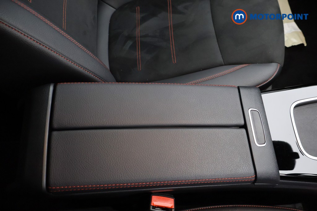 Mercedes-Benz CLA Amg Line Automatic Petrol Coupe - Stock Number (1621702) - 20th supplementary image