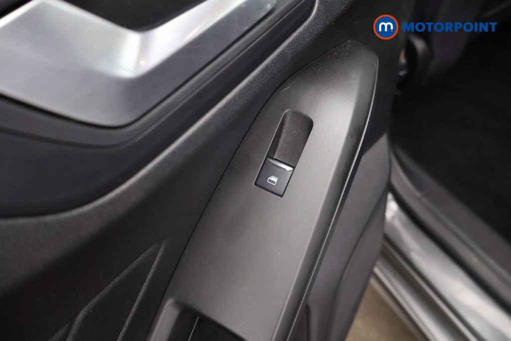 Ford Focus St-Line Automatic Petrol Hatchback - Stock Number (1621824) - 32nd supplementary image