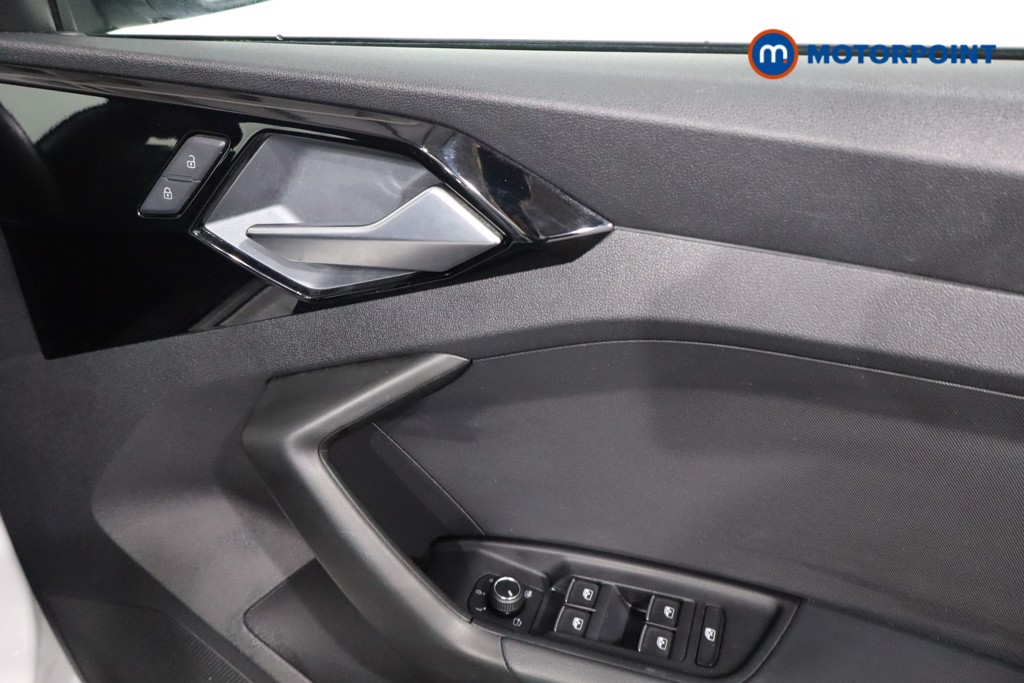 Audi A1 S Line Automatic Petrol Hatchback - Stock Number (1622026) - 28th supplementary image