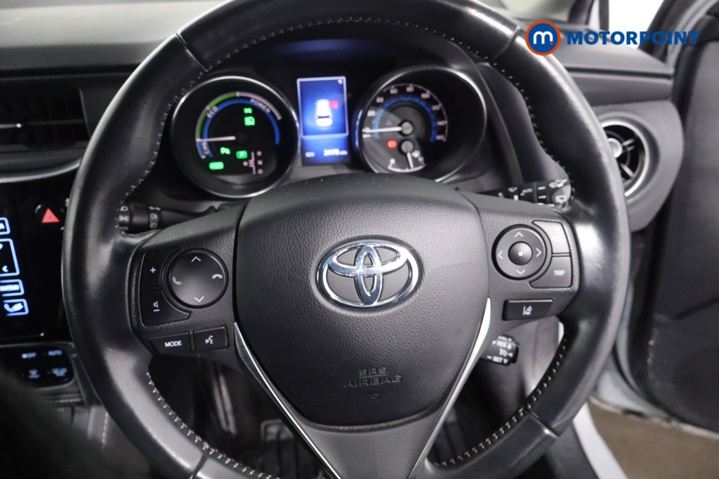 Toyota Auris Excel Automatic Petrol-Electric Hybrid Estate - Stock Number (1622037) - 6th supplementary image