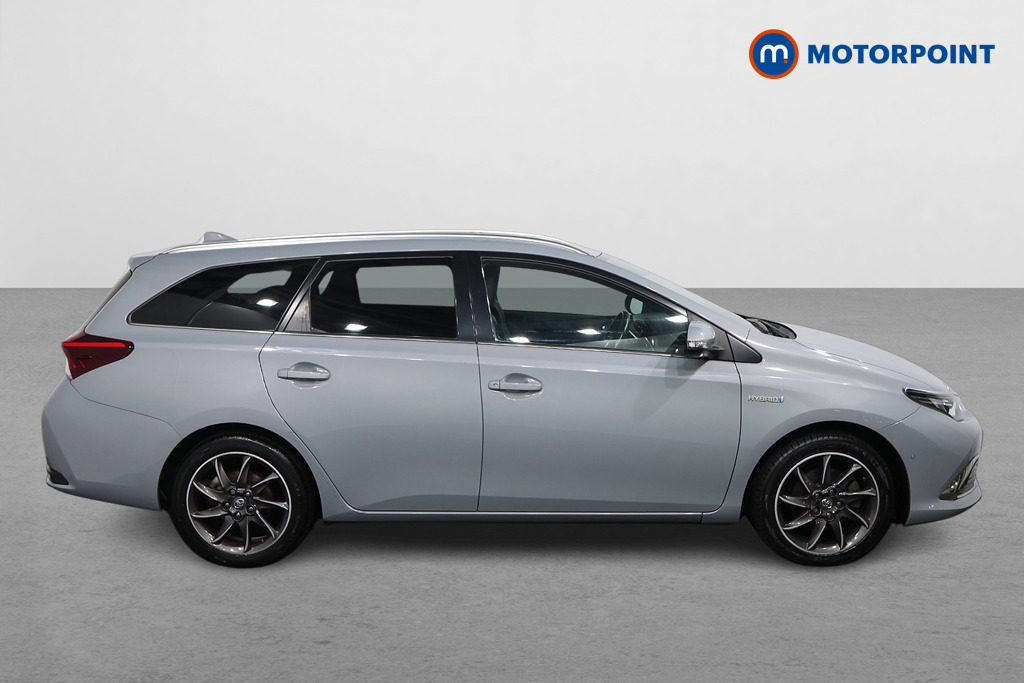 Toyota Auris Excel Automatic Petrol-Electric Hybrid Estate - Stock Number (1622037) - Drivers side