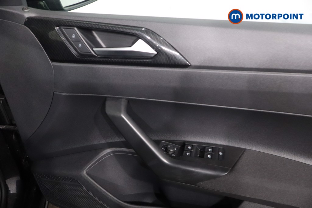 Volkswagen Polo Life Automatic Petrol Hatchback - Stock Number (1622123) - 25th supplementary image