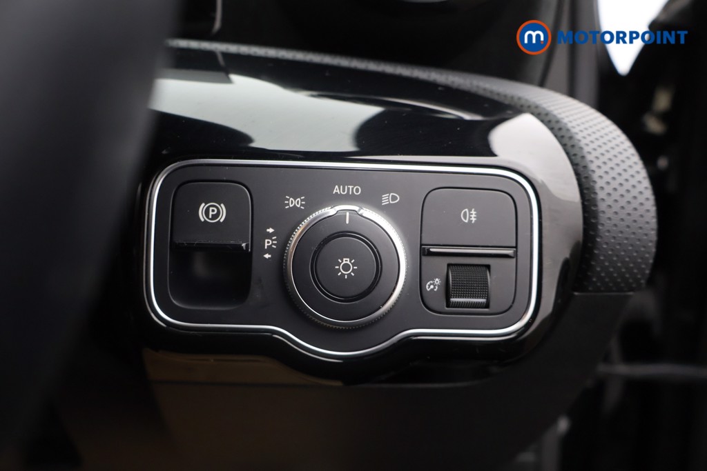 Mercedes-Benz A Class Amg Line Automatic Petrol Hatchback - Stock Number (1622154) - 12th supplementary image