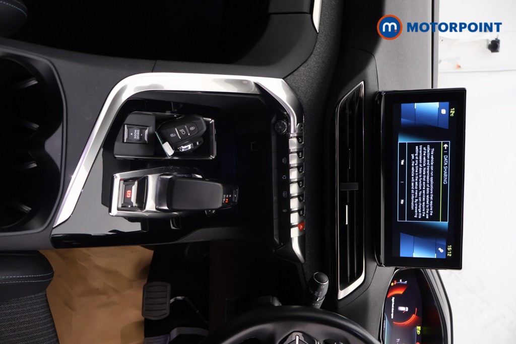 Peugeot 3008 Allure Premium Automatic Petrol Plug-In Hybrid SUV - Stock Number (1622524) - 22nd supplementary image