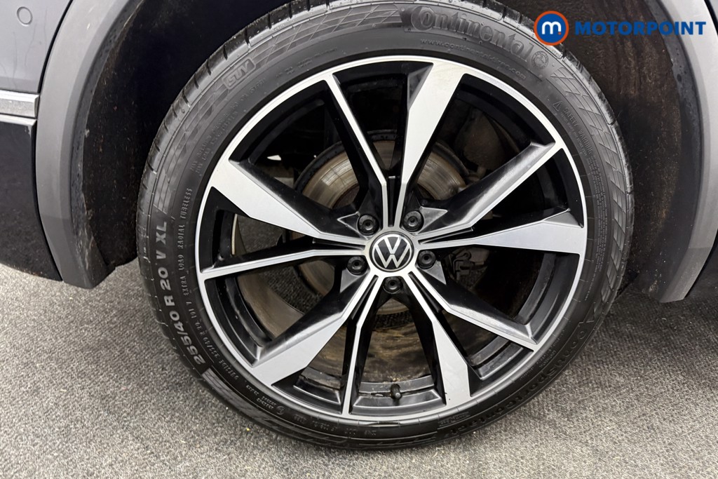Volkswagen Tiguan R-Line Automatic Petrol SUV - Stock Number (1622895) - 19th supplementary image