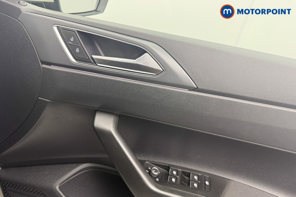 Volkswagen Polo R-Line Automatic Petrol Hatchback - Stock Number (1622897) - 10th supplementary image