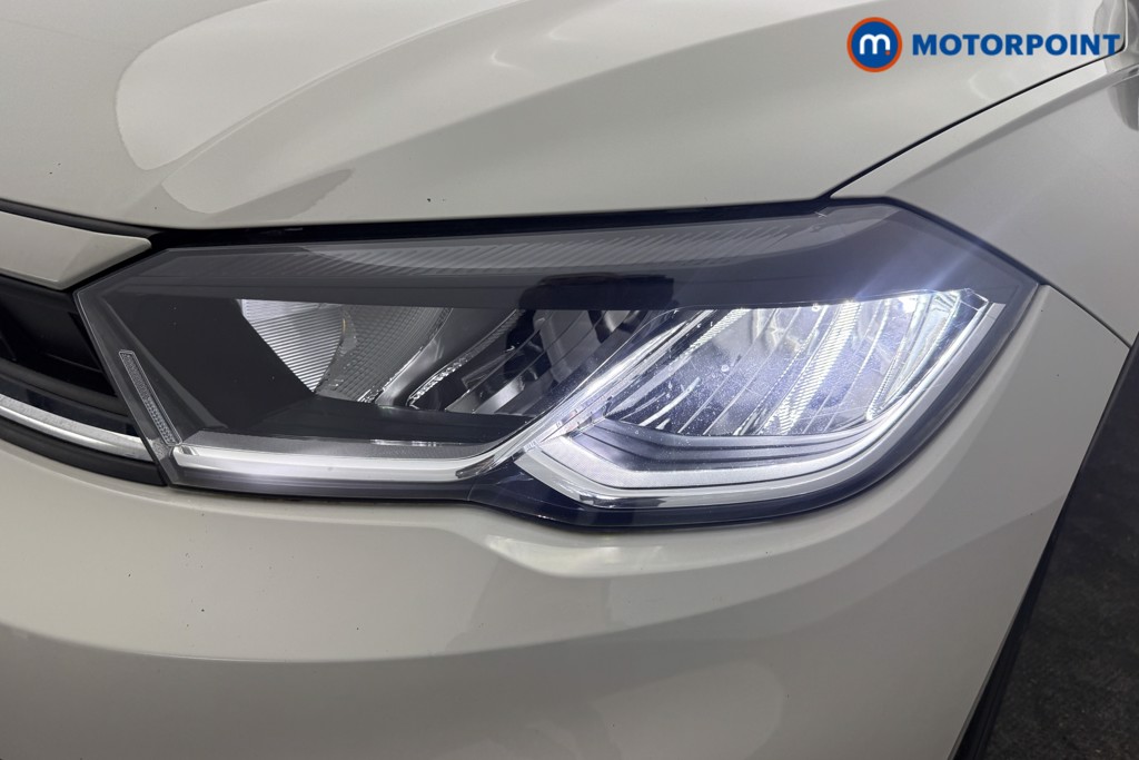 Volkswagen Polo R-Line Automatic Petrol Hatchback - Stock Number (1622897) - 15th supplementary image