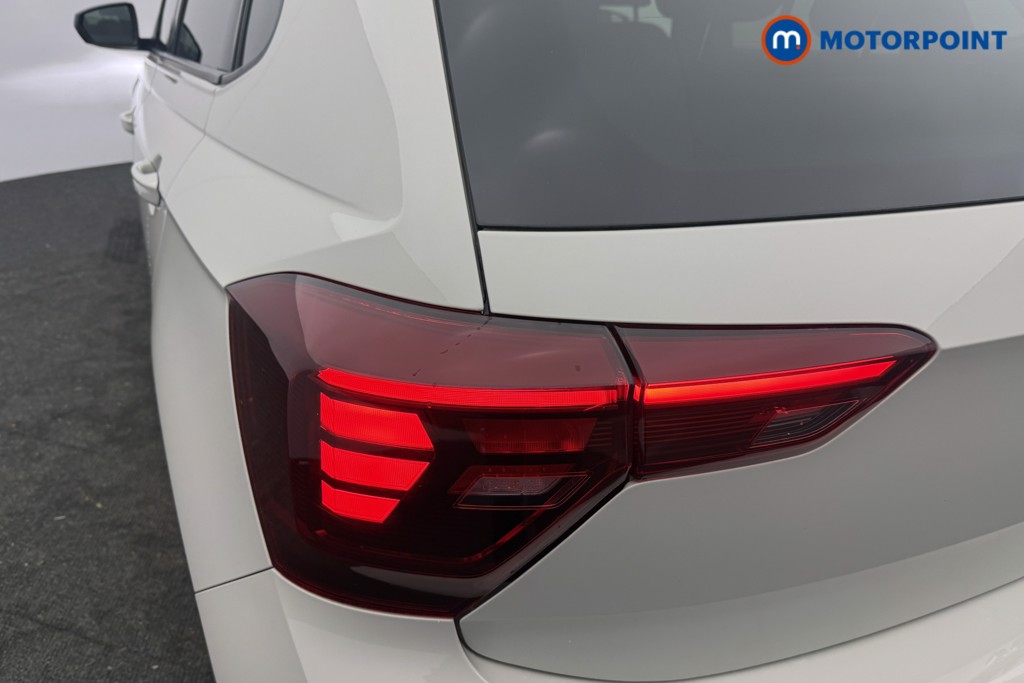 Volkswagen Polo R-Line Automatic Petrol Hatchback - Stock Number (1622897) - 16th supplementary image