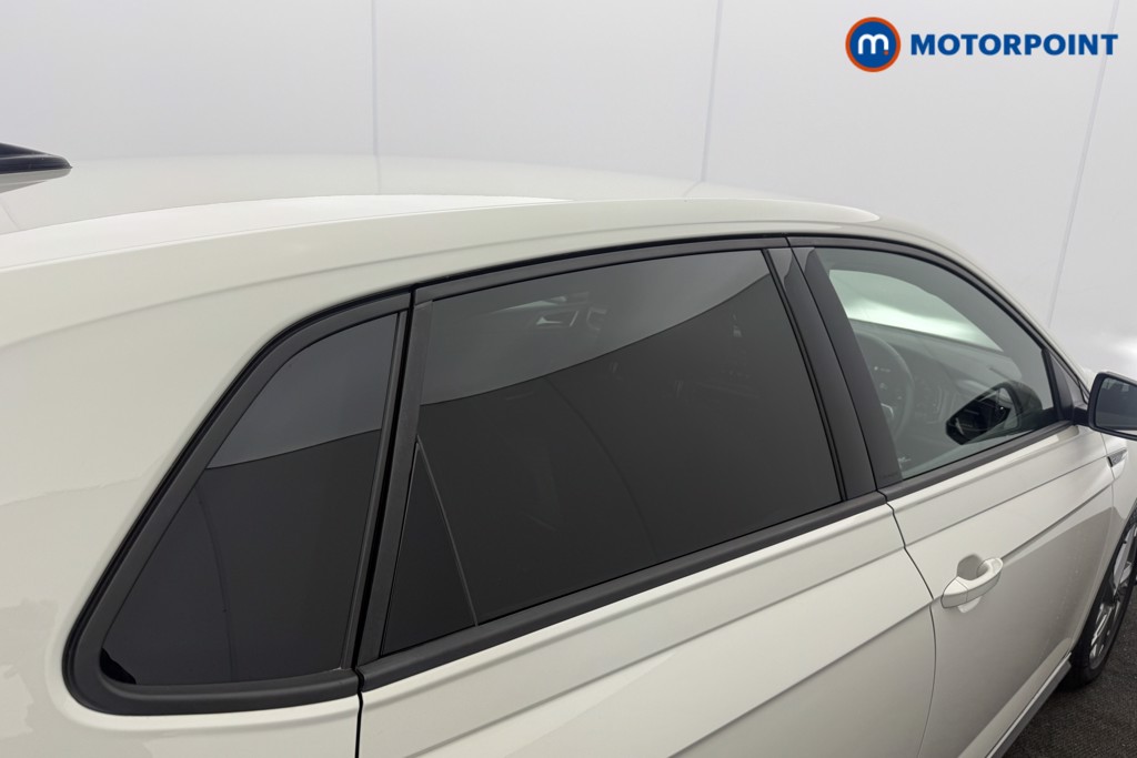 Volkswagen Polo R-Line Automatic Petrol Hatchback - Stock Number (1622897) - 18th supplementary image