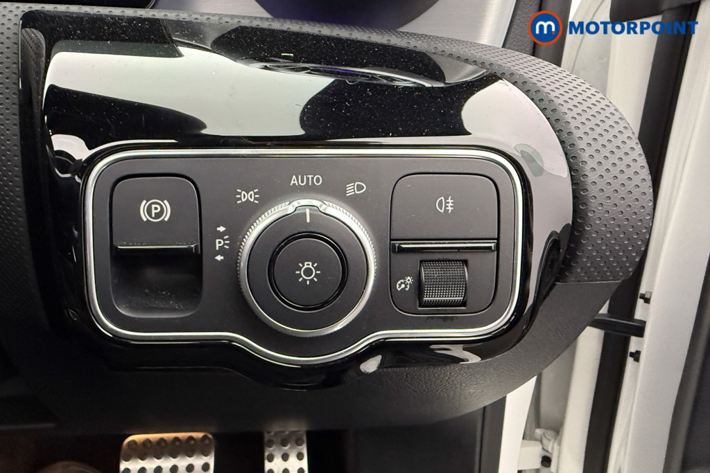 Mercedes-Benz CLA Amg Line Automatic Petrol Plug-In Hybrid Coupe - Stock Number (1622903) - 9th supplementary image