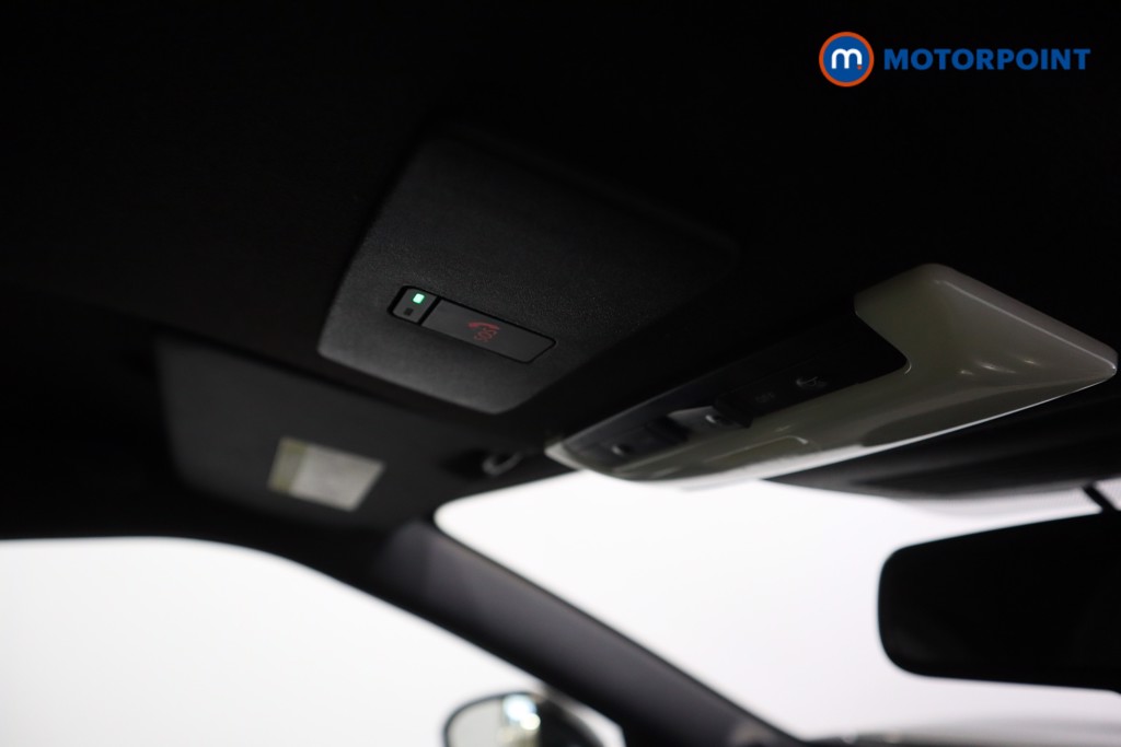 Nissan Juke Tekna Manual Petrol SUV - Stock Number (1623139) - 7th supplementary image