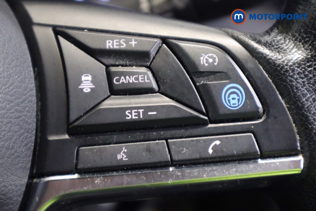 Nissan Juke Tekna Manual Petrol SUV - Stock Number (1623139) - 11th supplementary image