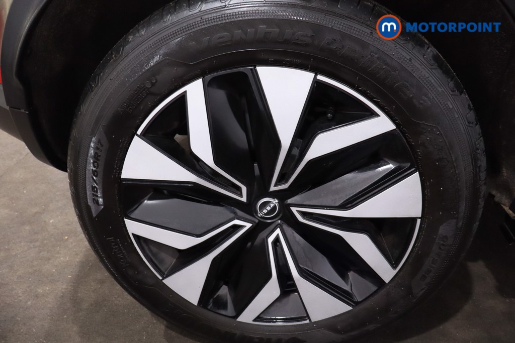 Nissan Juke Acenta Premium Manual Petrol SUV - Stock Number (1623173) - 9th supplementary image