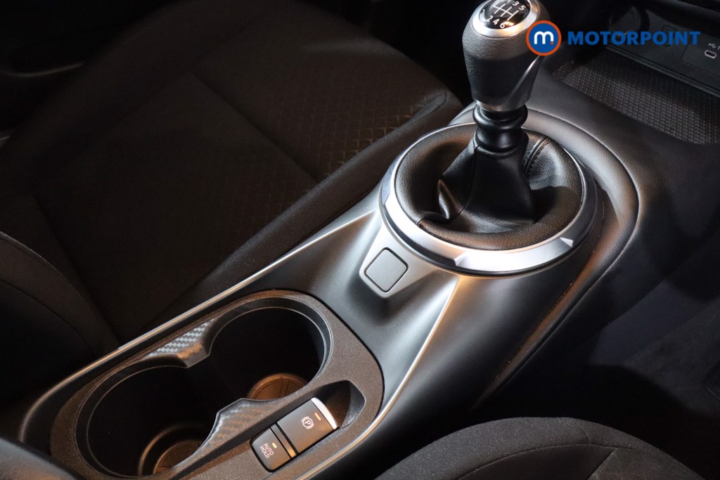 Nissan Juke Acenta Premium Manual Petrol SUV - Stock Number (1623173) - 20th supplementary image