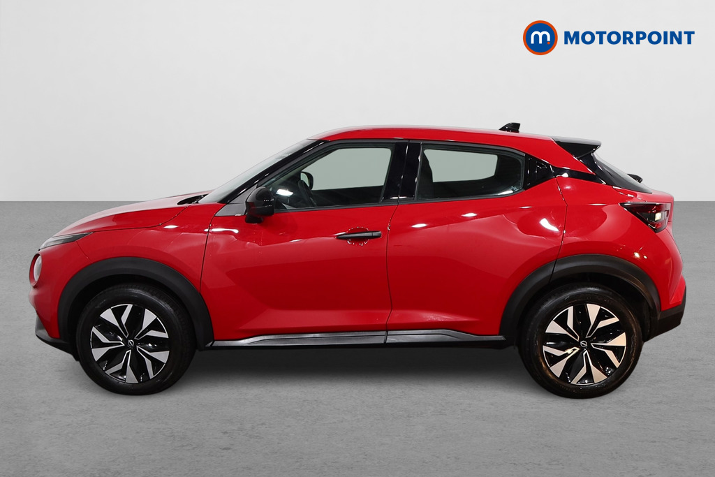 Nissan Juke Acenta Premium Manual Petrol SUV - Stock Number (1623173) - Passenger side