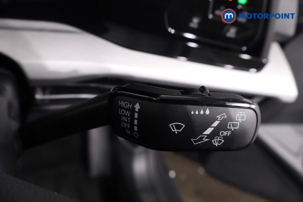 Volkswagen Golf Life Manual Petrol Hatchback - Stock Number (1623198) - 15th supplementary image