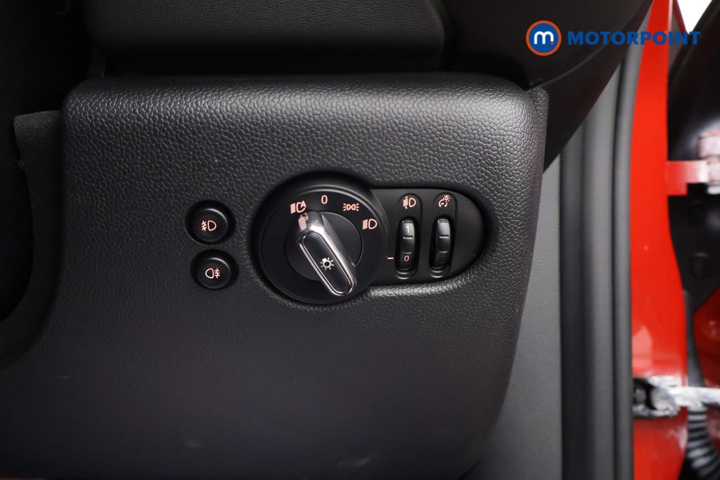 Mini Hatchback Cooper Classic Manual Petrol Hatchback - Stock Number (1623265) - 10th supplementary image