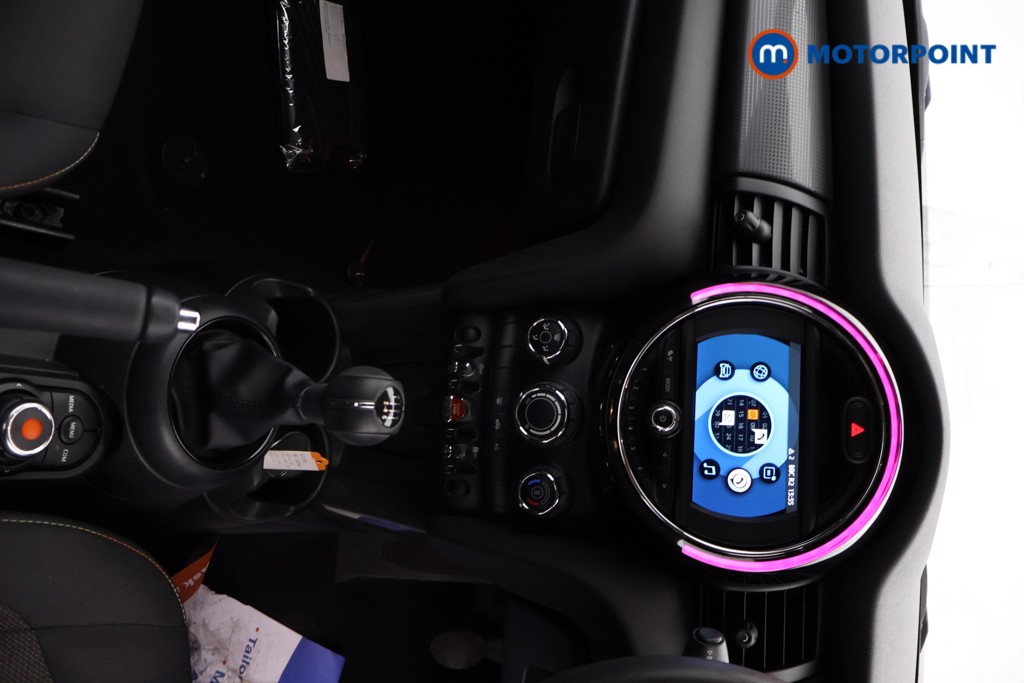 Mini Hatchback Cooper Classic Manual Petrol Hatchback - Stock Number (1623265) - 18th supplementary image