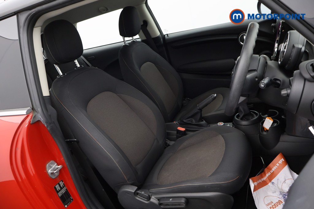 Mini Hatchback Cooper Classic Manual Petrol Hatchback - Stock Number (1623265) - 20th supplementary image