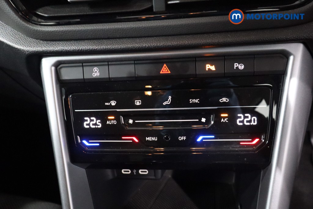 Volkswagen T-Roc Life Manual Petrol SUV - Stock Number (1623510) - 20th supplementary image
