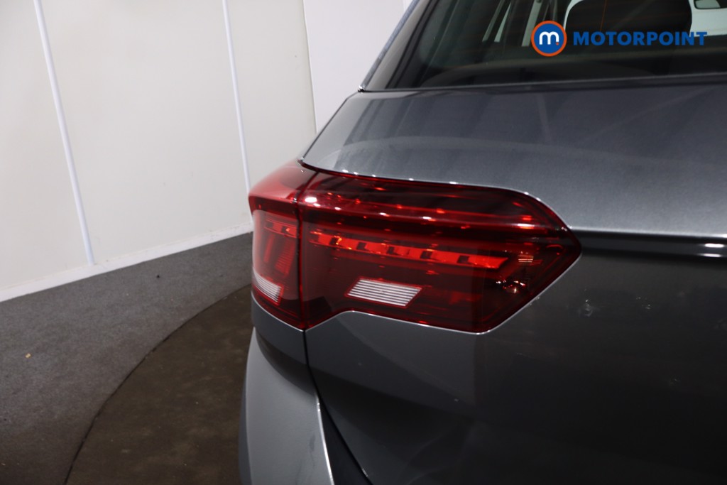 Volkswagen T-Roc Life Manual Petrol SUV - Stock Number (1623510) - 36th supplementary image