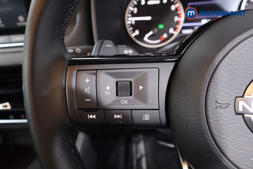 Nissan Qashqai Acenta Premium Automatic Petrol SUV - Stock Number (1623518) - 7th supplementary image